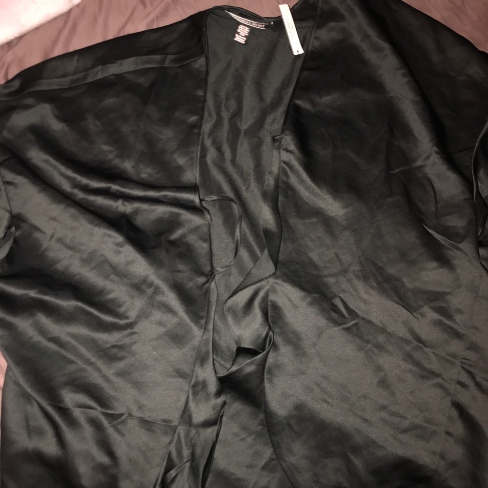 VS ROBE LIKE TOP - Picture 2 of 3